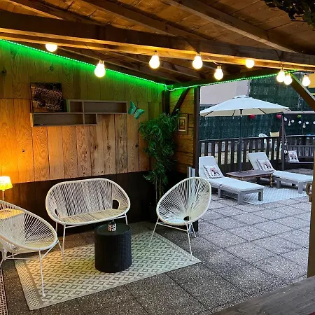 Rooftop 2 -jacuzzi Prive Au Pied Du Mont -blanc * Sallanches