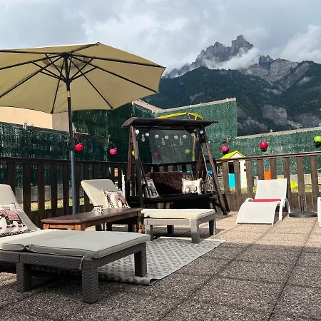 Rooftop 2 -jacuzzi Prive Au Pied Du Mont -blanc Apartment