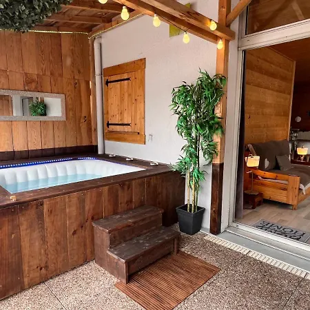 Rooftop 2 -jacuzzi Prive Au Pied Du Mont -blanc *