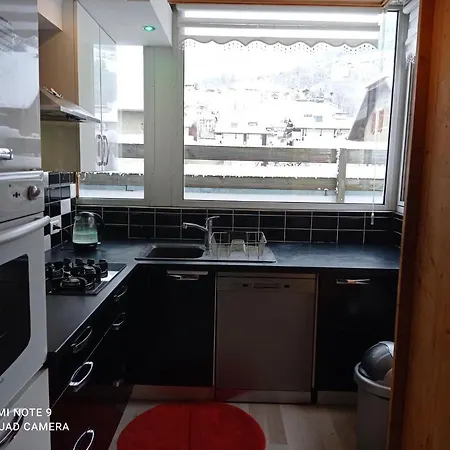 Apartment Rooftop 2 -jacuzzi Prive Au Pied Du Mont -blanc Sallanches